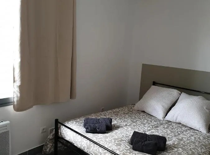 Emilie Перпиньан